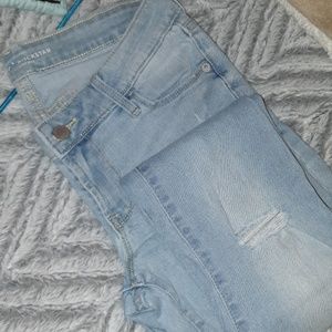 Low Rise Rockstar Jean's light wash